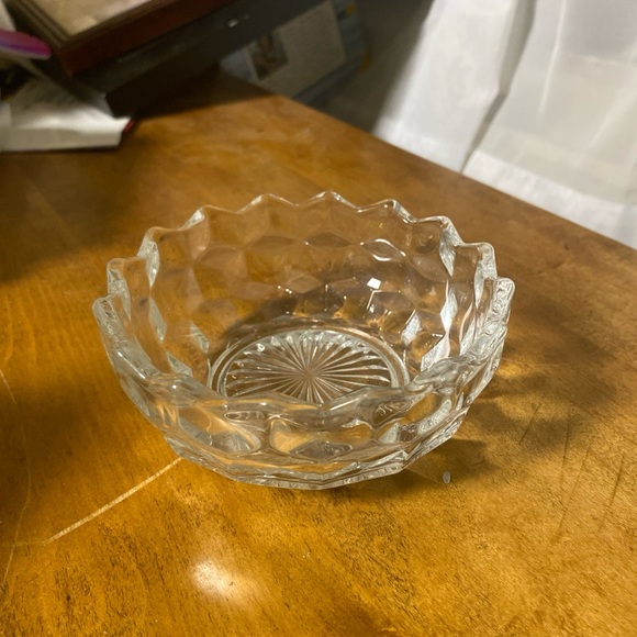 Vintage Fostoria American Small Bowl 4.5" - Picture 3 of 4